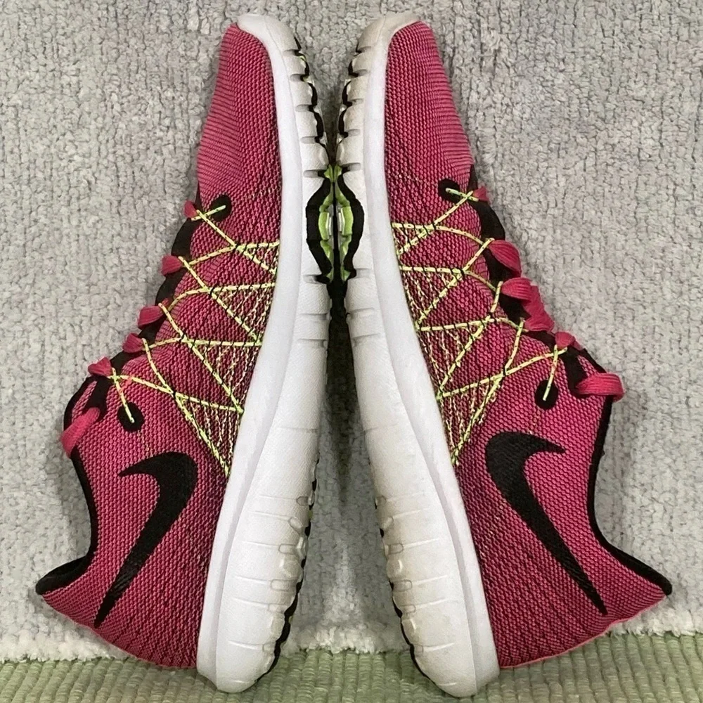 Nike Youth Pink Flex Fury 2 (GS) Running Sneaker Shoes Youth 7Y or Womens Sz 8.5